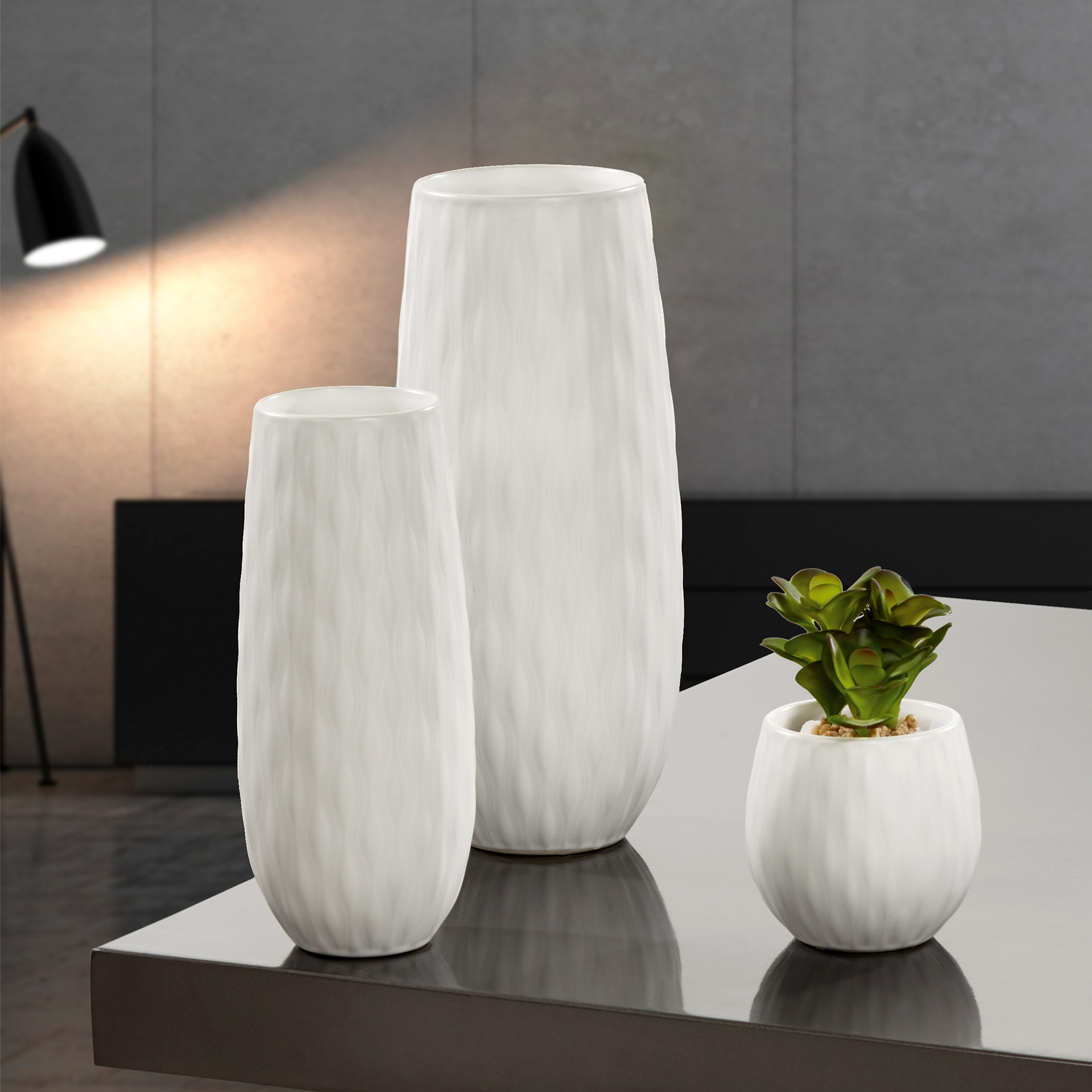 Merva - Vasen und Kübel in Weiß