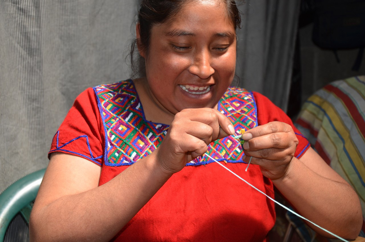 Guatemaltekische Sorgenpüppchen sorgen für ungestörte Nachtruhe