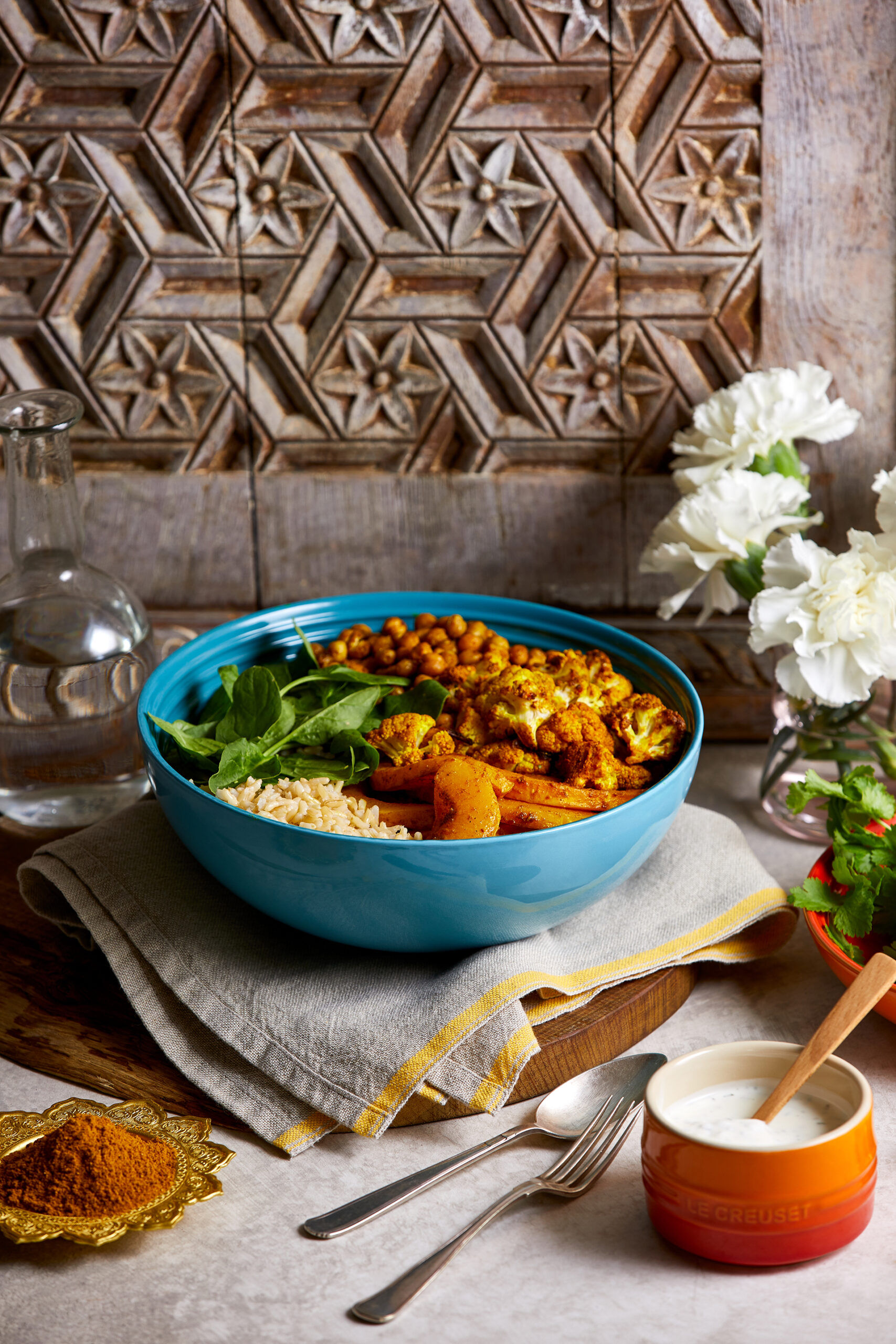 Unwiderstehlich lecker und gesund noch dazu: Buddha Bowl mit gebratenem Blumenkohl